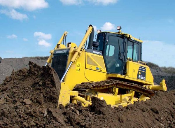 Komatsu d65e-12