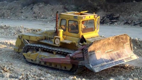 Рама, подвеска, ходовая часть, трансмиссия «Т-330»