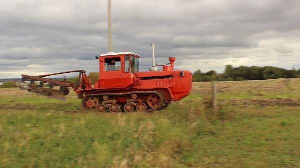 Трансмиссия ДТ-175