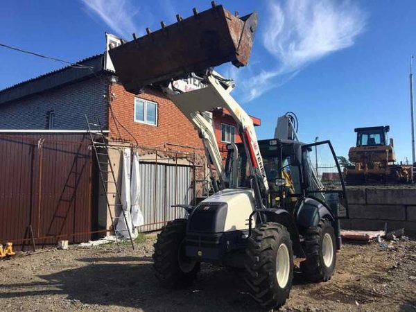 Стоимость экскаватора-погрузчика Терекс 970 Элит