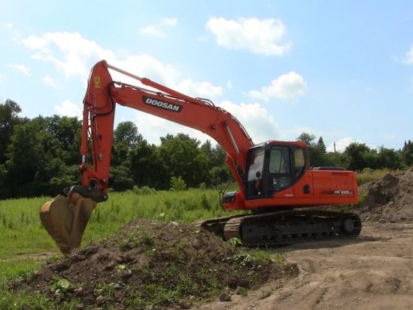 Отзывы об экскаваторах Дусан 225